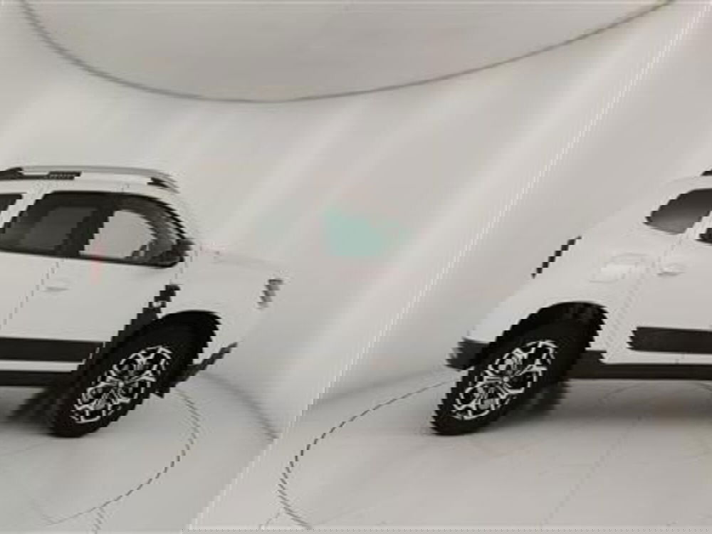 Dacia Duster usata a Bari (9)