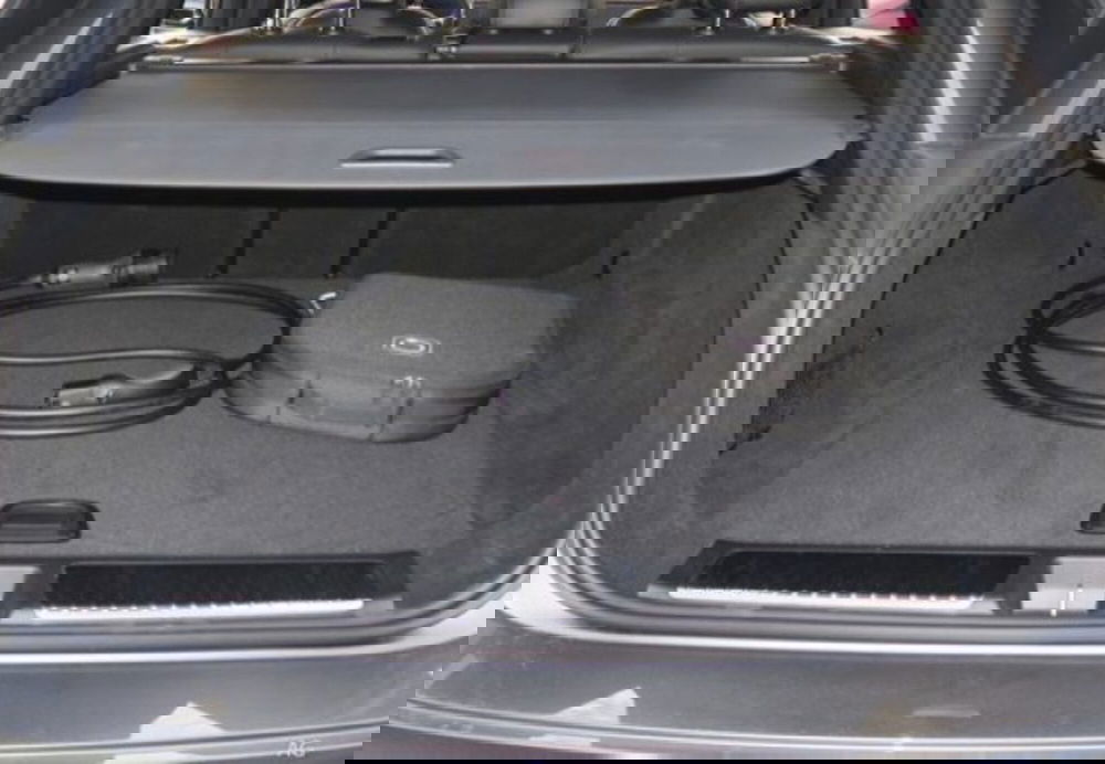 Mercedes-Benz EQE SUV usata a Teramo (13)