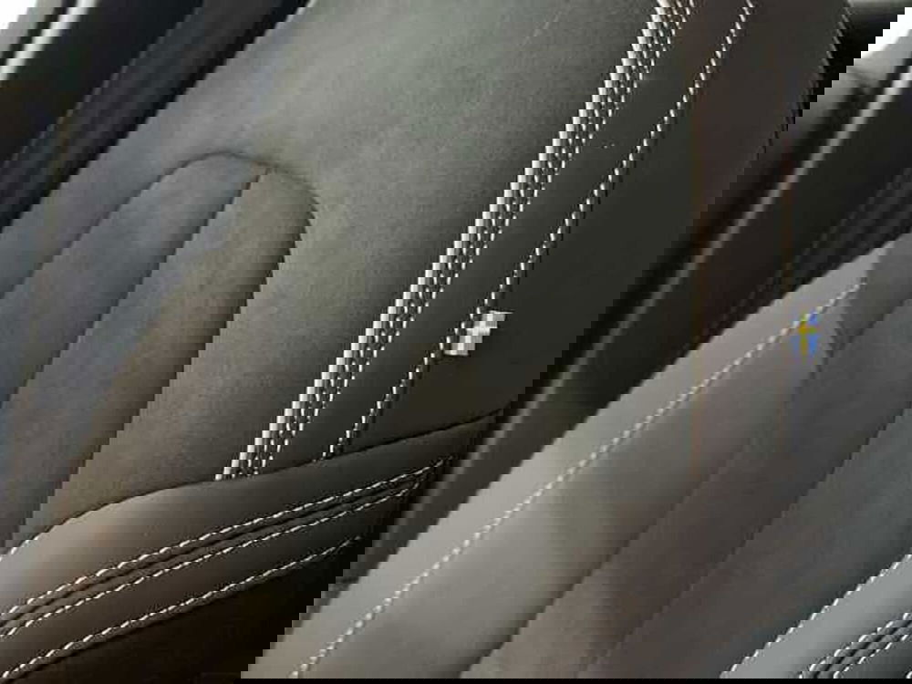 Volvo C40 usata a Macerata (9)