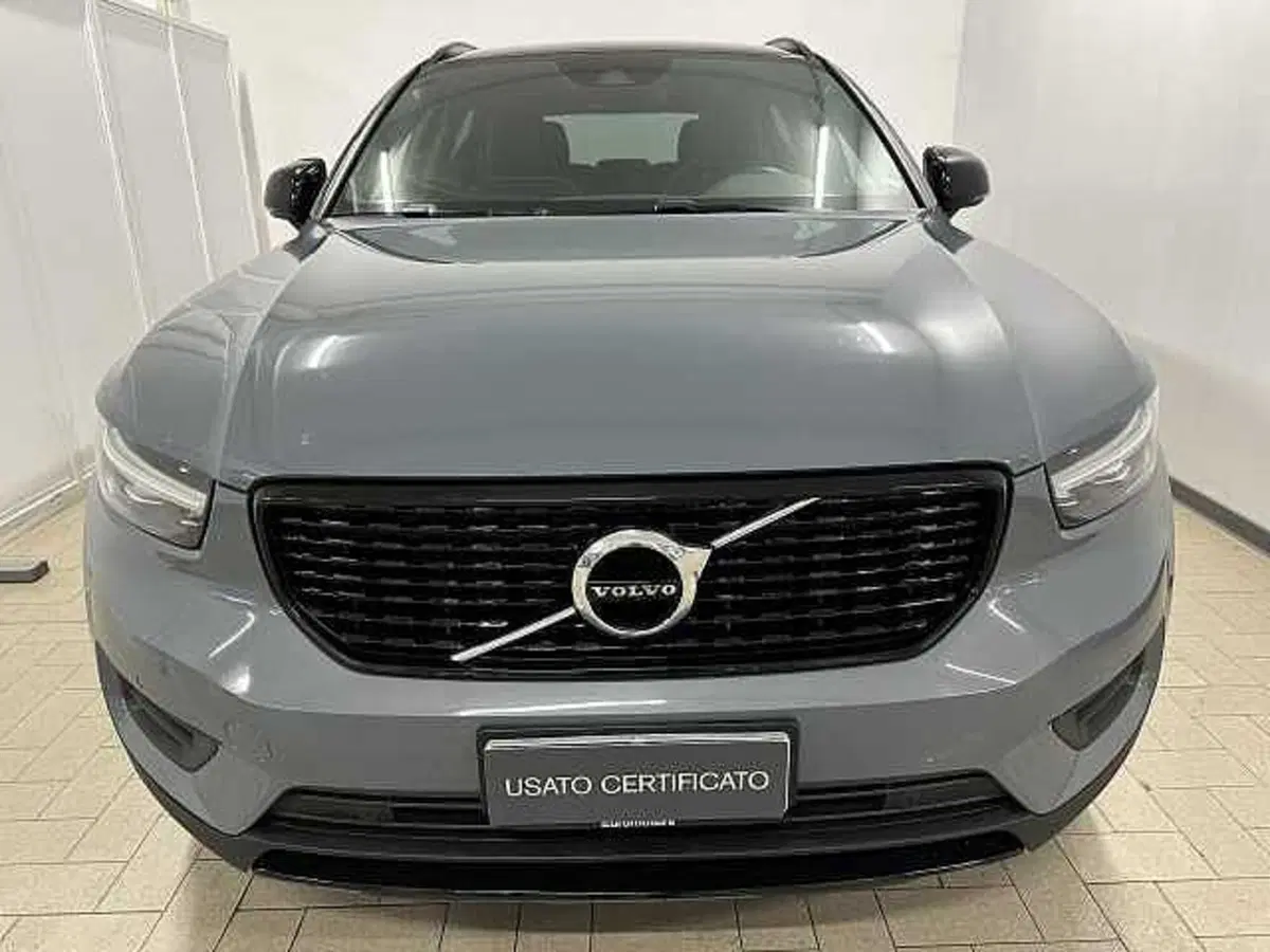 Volvo XC40 usata a Macerata (2)