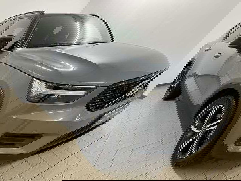 Volvo XC40 usata a Macerata (3)
