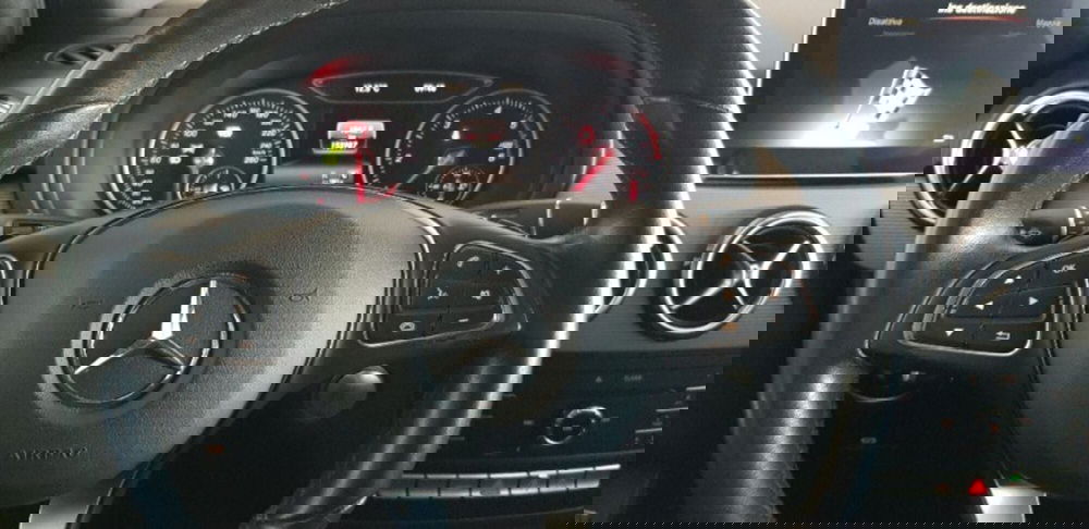 Mercedes-Benz Classe B usata a Pordenone (12)