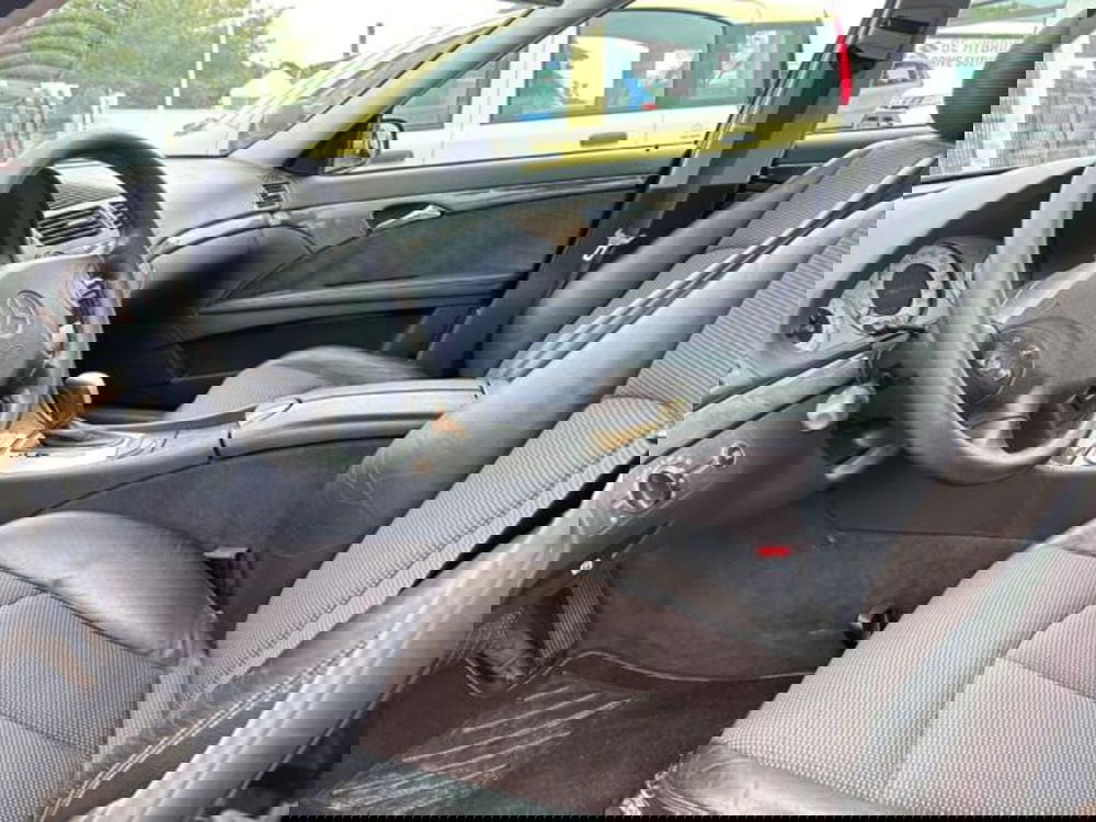 Mercedes-Benz Classe E usata a Campobasso (9)