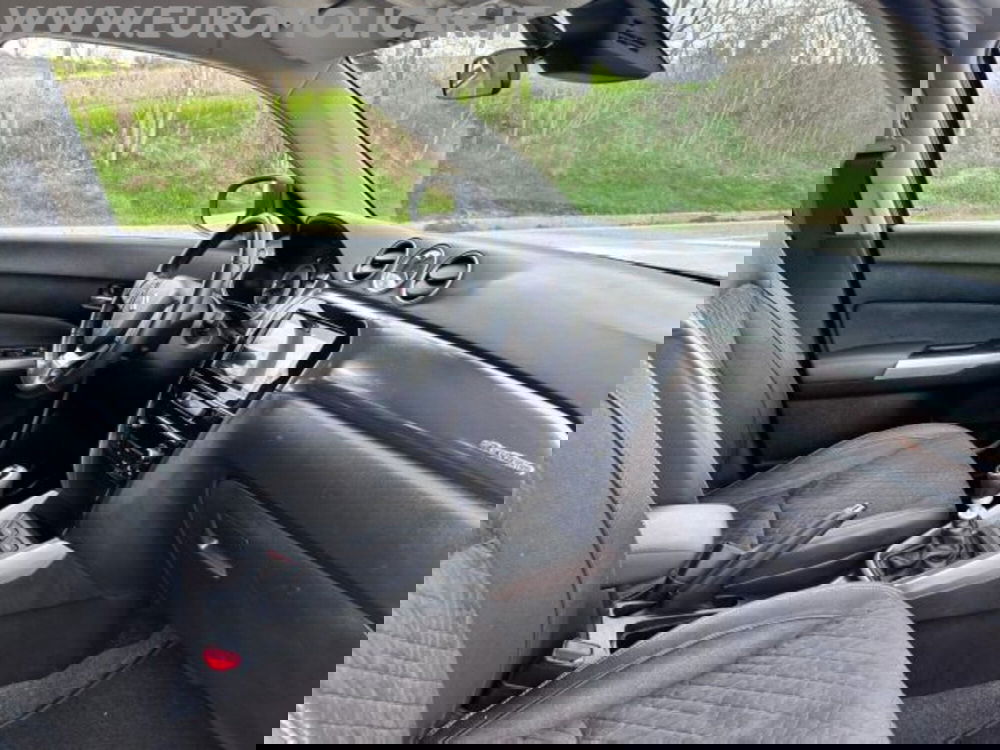 Suzuki Vitara usata a Campobasso (14)
