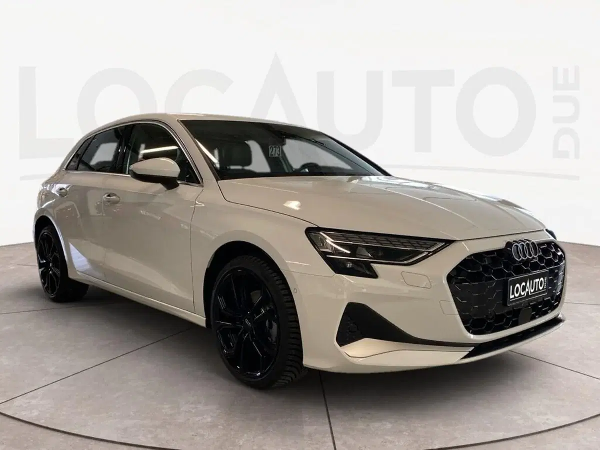 Audi A3 Sportback nuova a Torino (3)