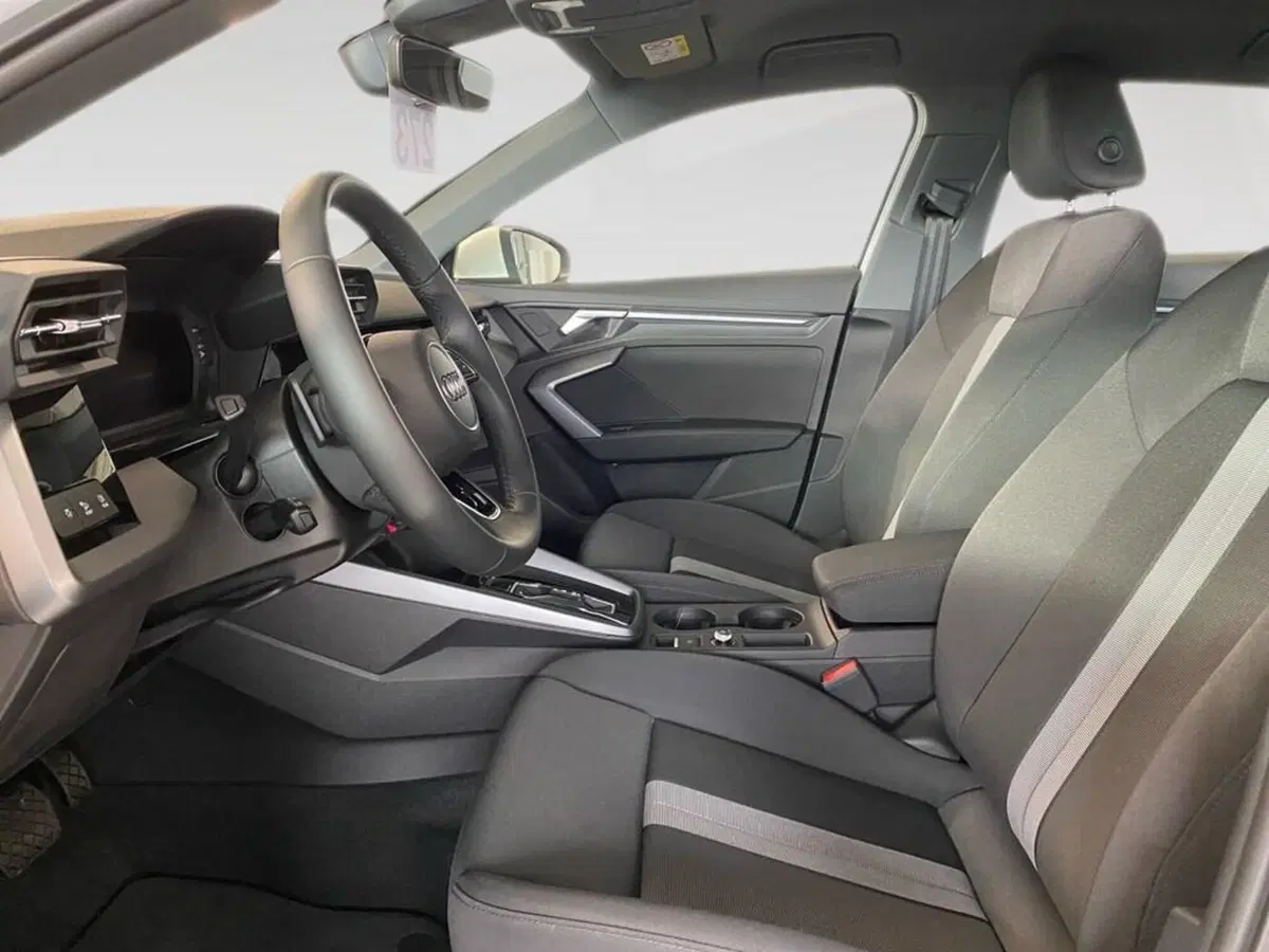 Audi A3 Sportback nuova a Torino (7)