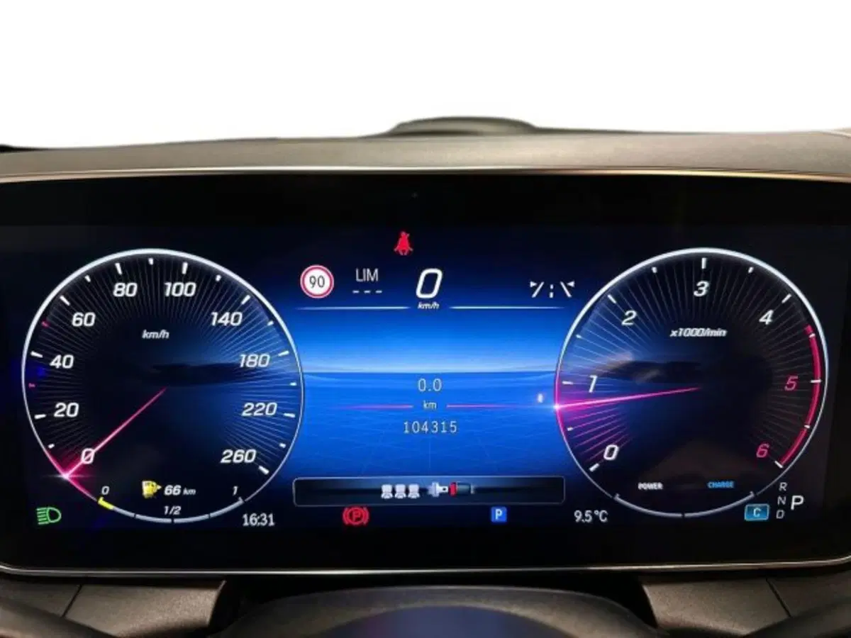 Mercedes-Benz GLC usata a Avellino (13)