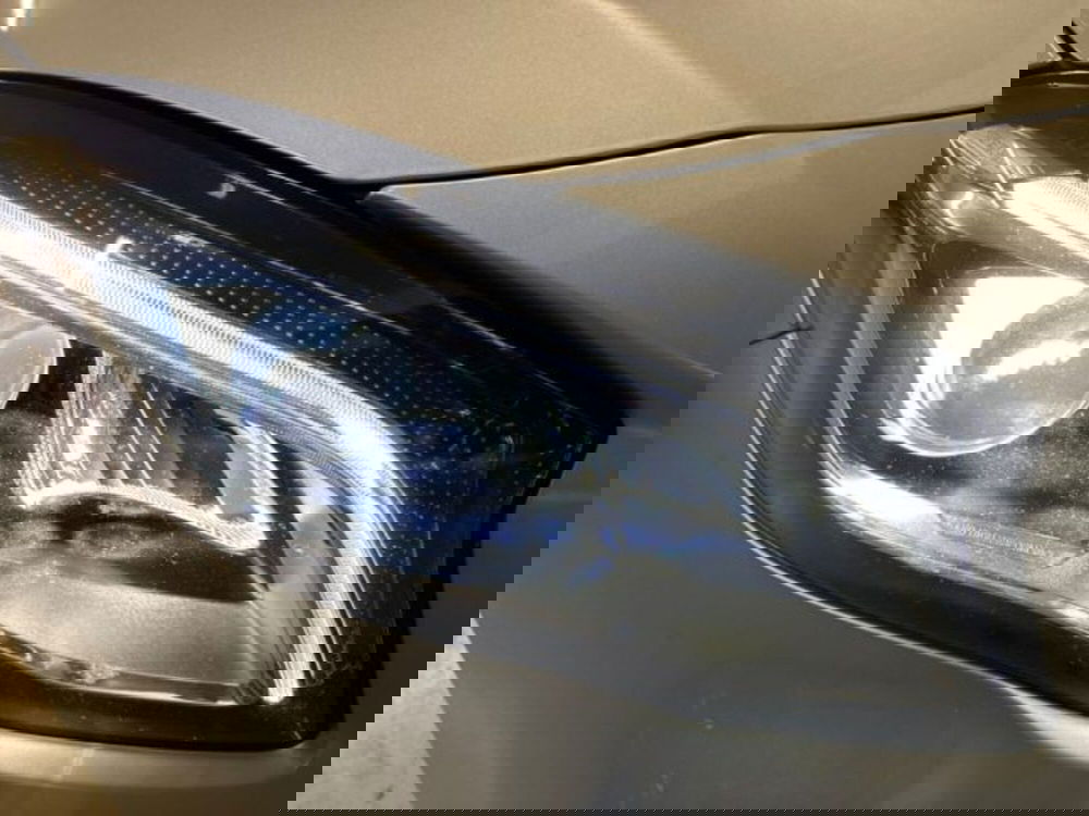 Mercedes-Benz GLA SUV usata a Avellino (7)