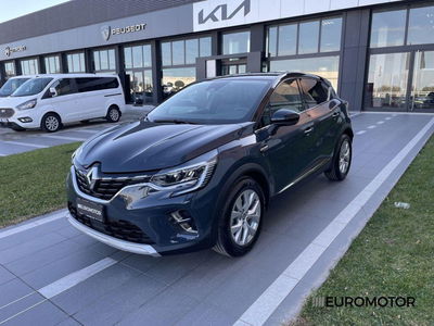 Renault Captur Blue dCi 115 CV EDC Intens del 2020 usata a Modugno
