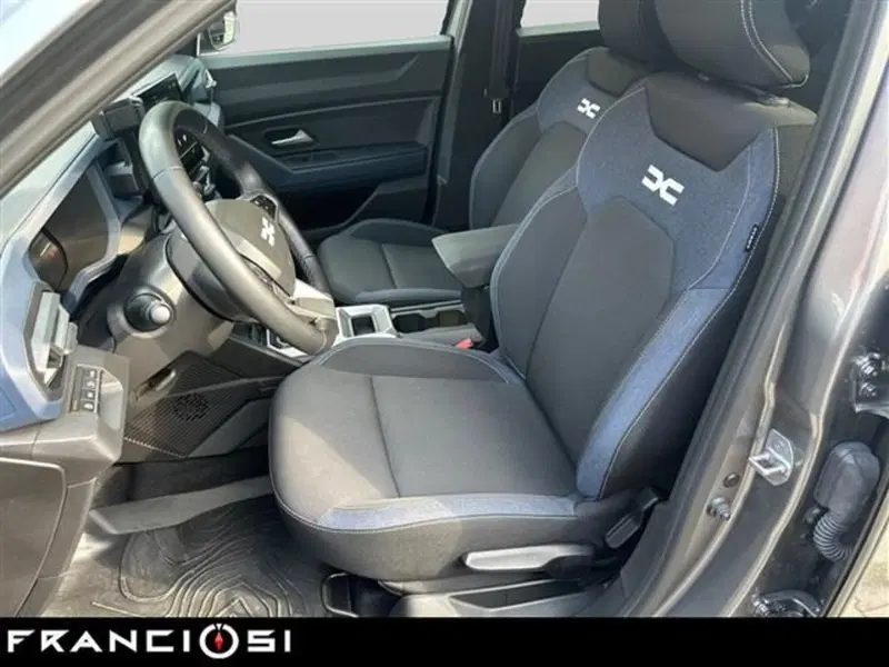 Dacia Duster usata a Modena (8)