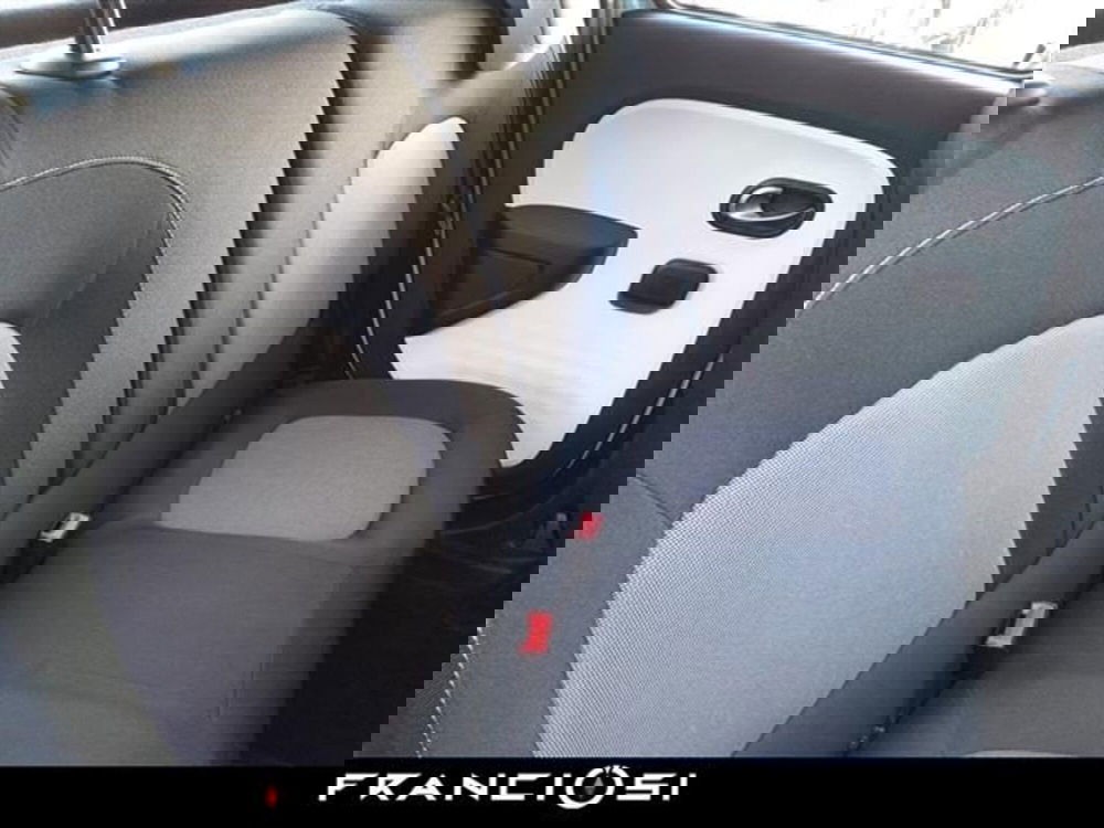 Renault Twingo nuova a Modena (11)