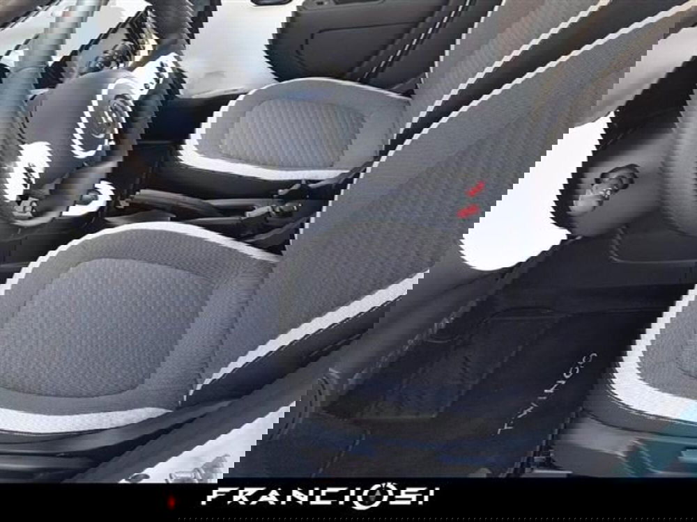 Renault Twingo nuova a Modena (8)