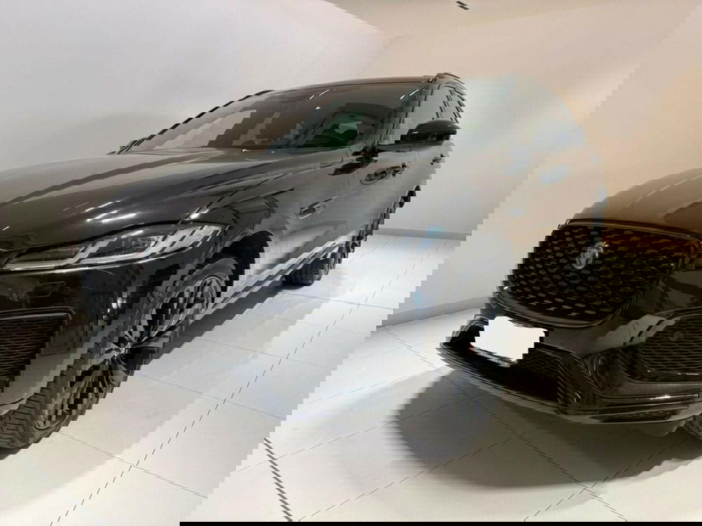 Jaguar F-Pace usata a Varese