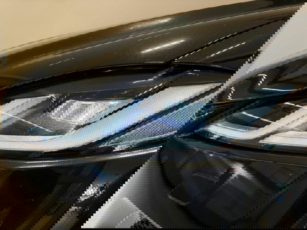 Jaguar F-Pace usata a Varese (13)