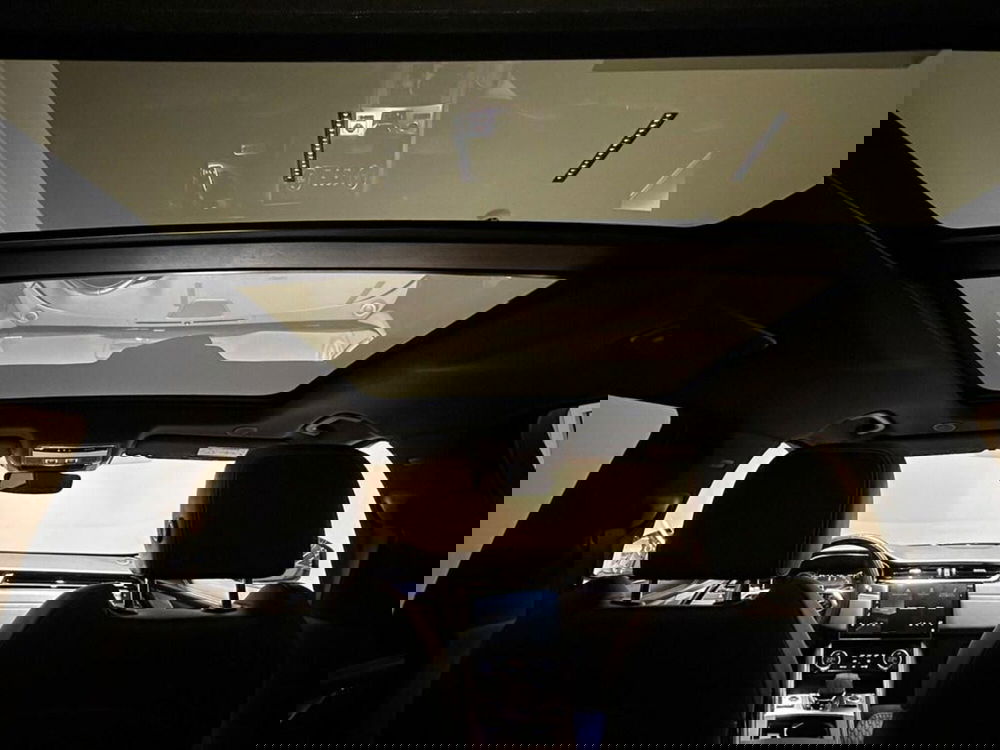 Jaguar F-Pace usata a Varese (15)