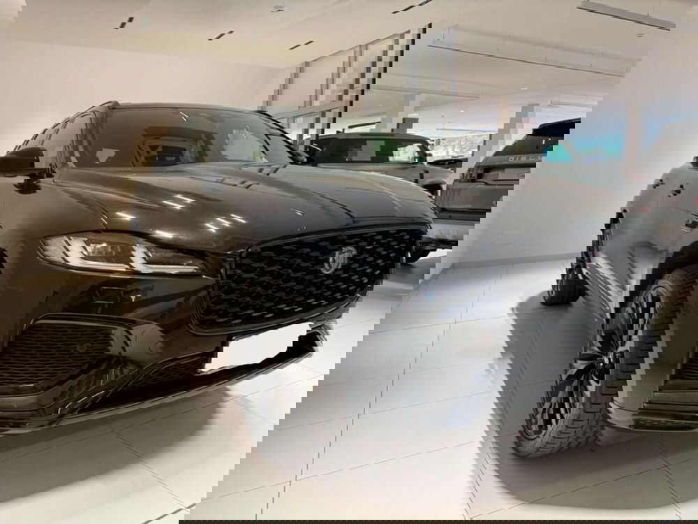 Jaguar F-Pace usata a Varese (4)