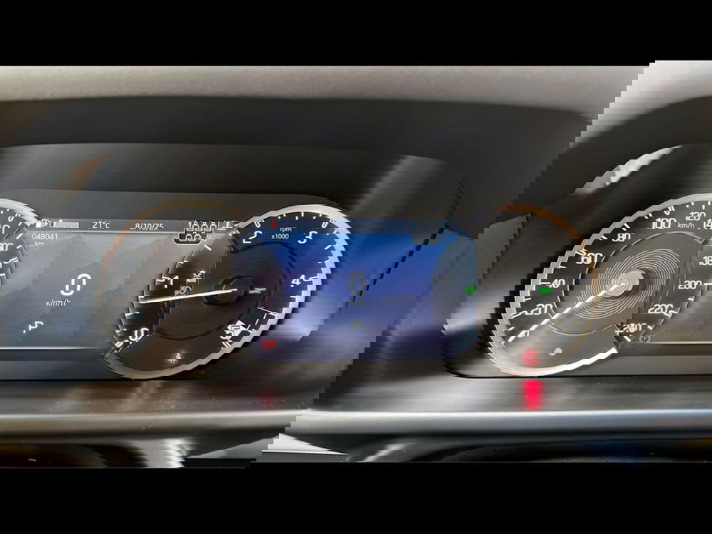 Land Rover Defender usata a Varese (10)