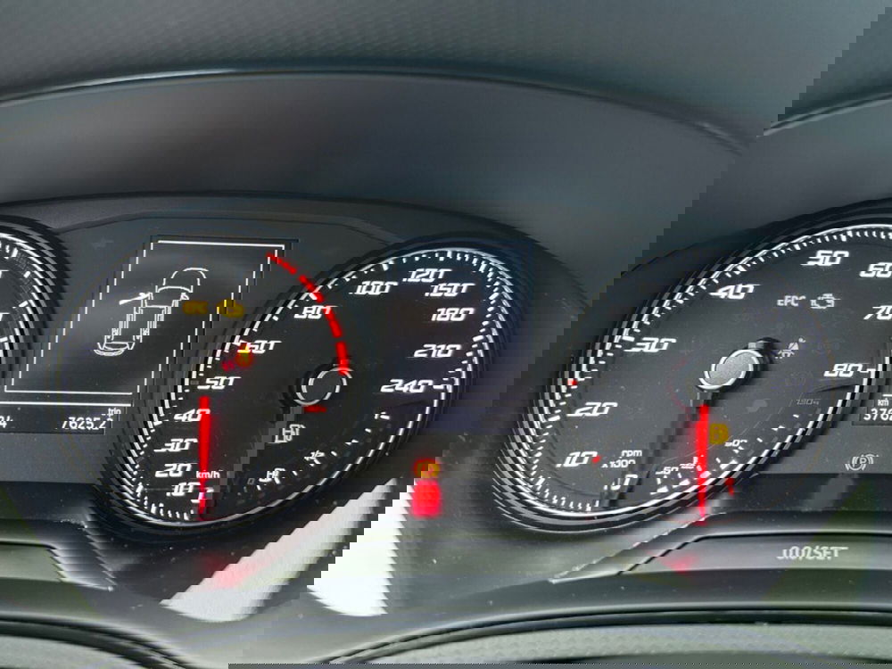 SEAT Arona usata a Verona (16)