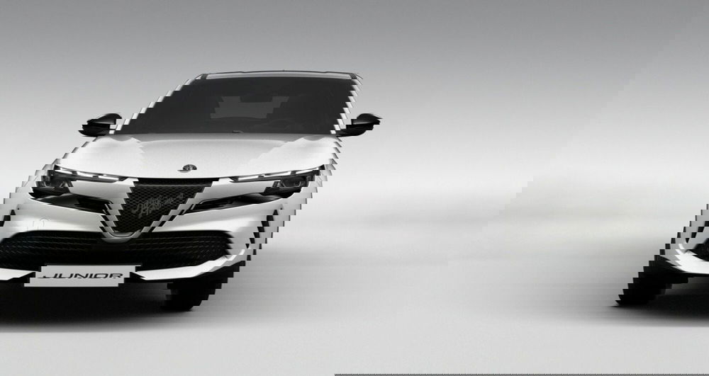 Alfa Romeo Junior nuova a Macerata (3)