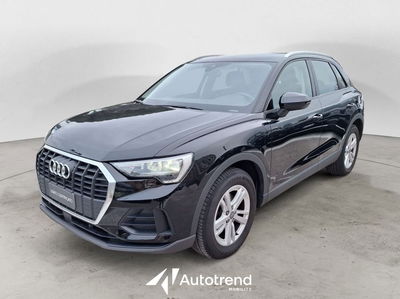 Audi Q3 35 TDI Business del 2022 usata a Bari