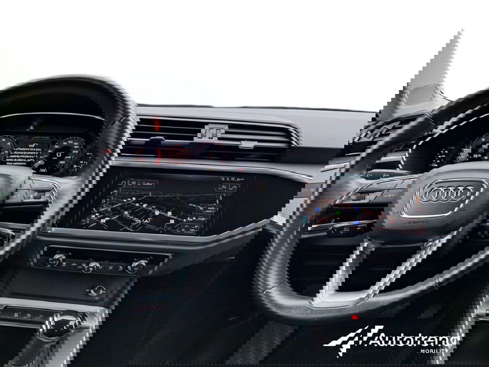 Audi Q3 usata a Bari (8)