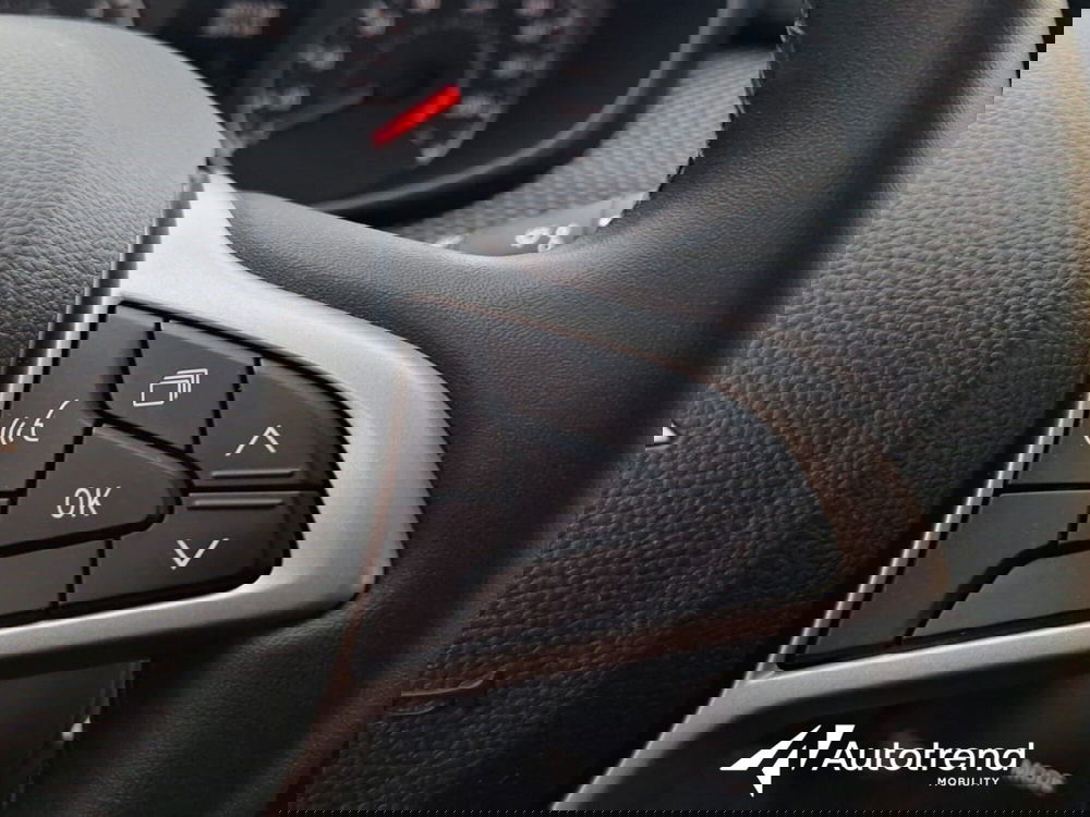 Dacia Sandero usata a Bari (9)