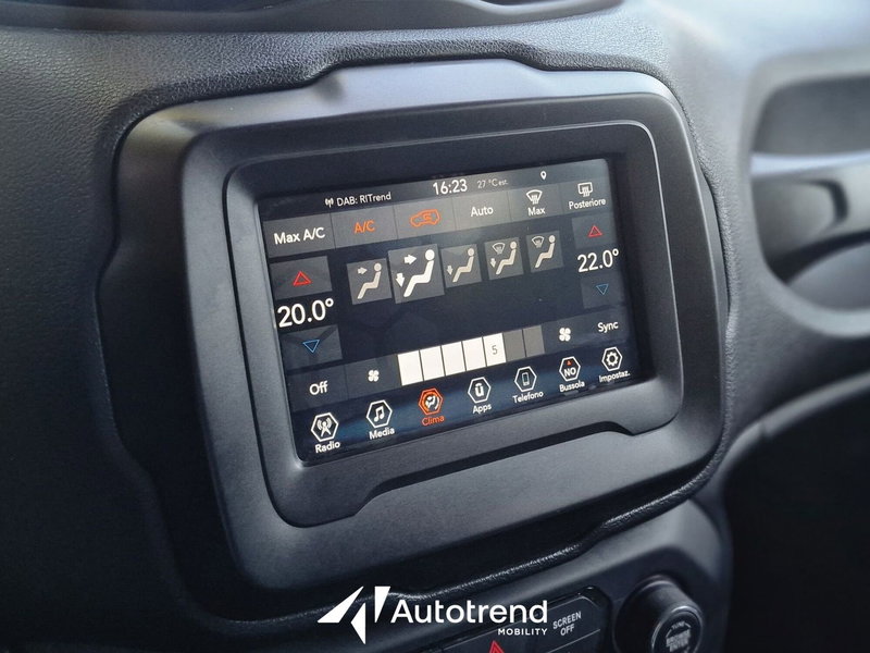 Jeep Renegade usata a Bari (11)