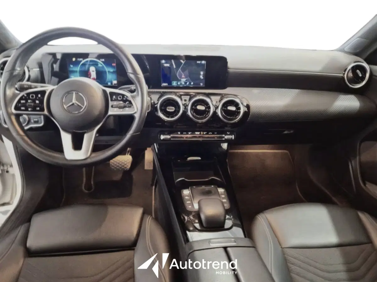 Mercedes-Benz Classe A Sedan usata a Bari (11)