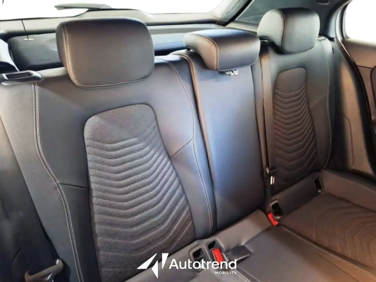 Mercedes-Benz Classe A Sedan usata a Bari (13)