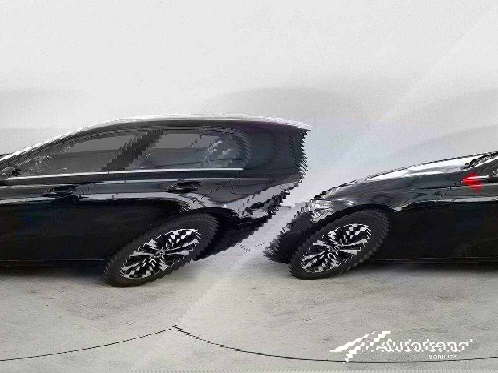 Mercedes-Benz Classe A usata a Bari (2)