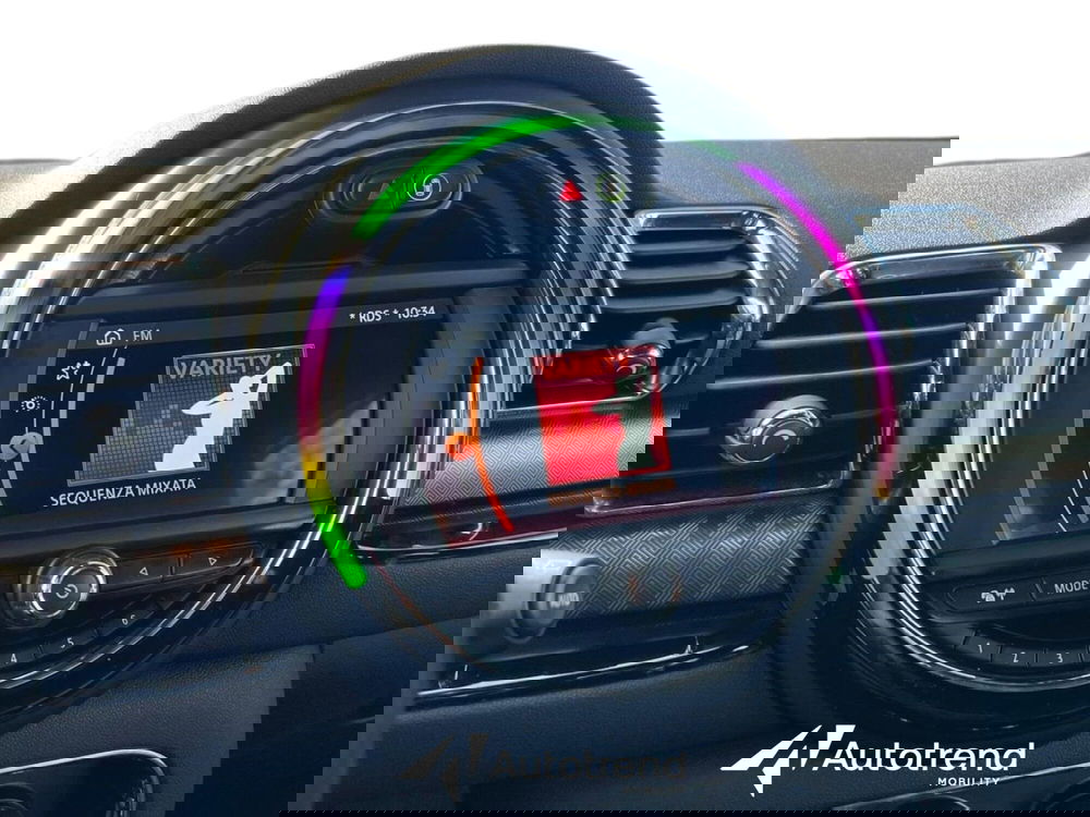 MINI Mini Clubman usata a Bari (11)