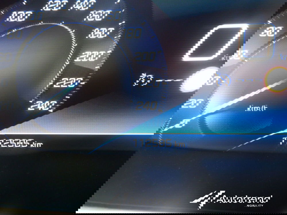 Peugeot 3008 usata a Bari (4)