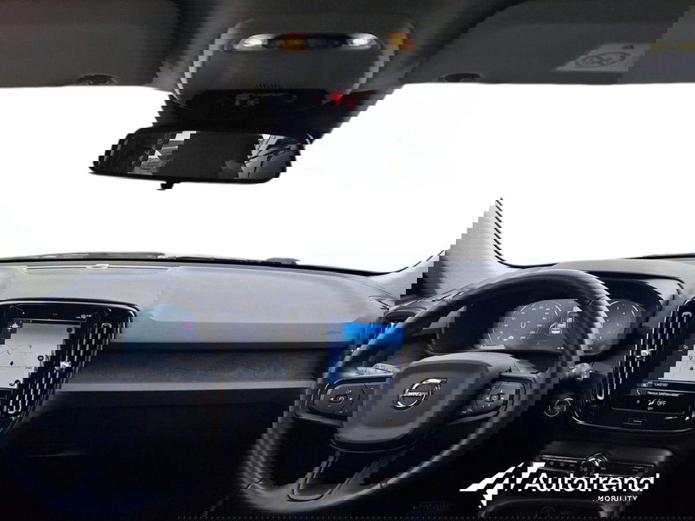 Volvo XC40 usata a Bari (8)