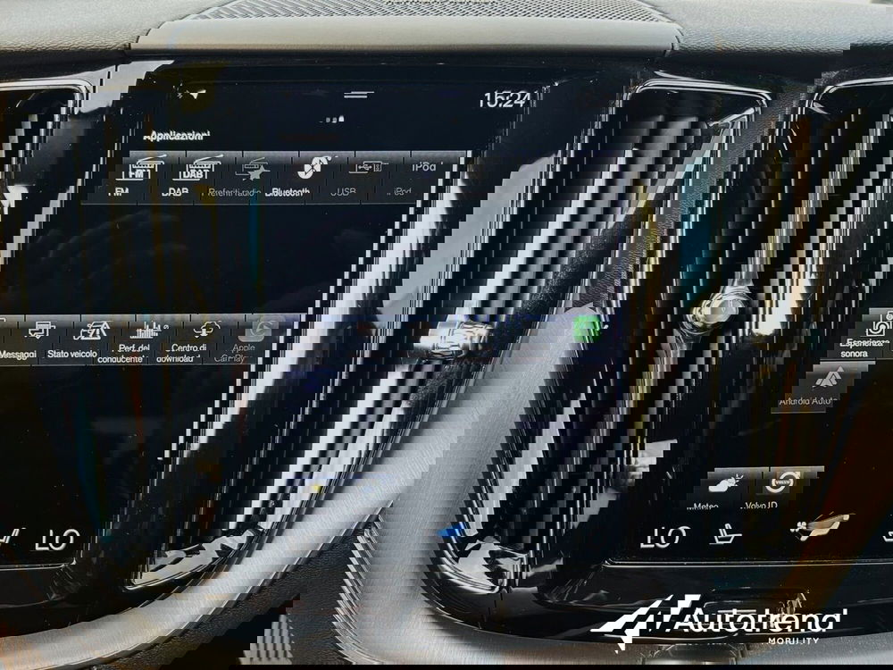 Volvo XC60 usata a Bari (13)