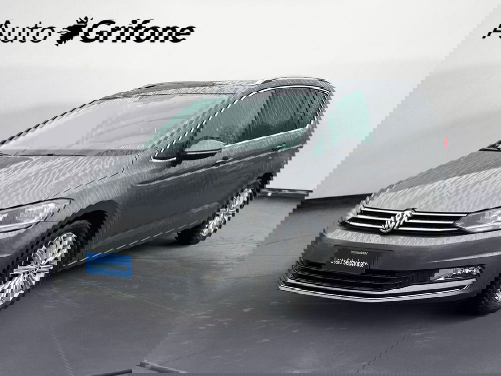 Volkswagen Touran usata a Modena