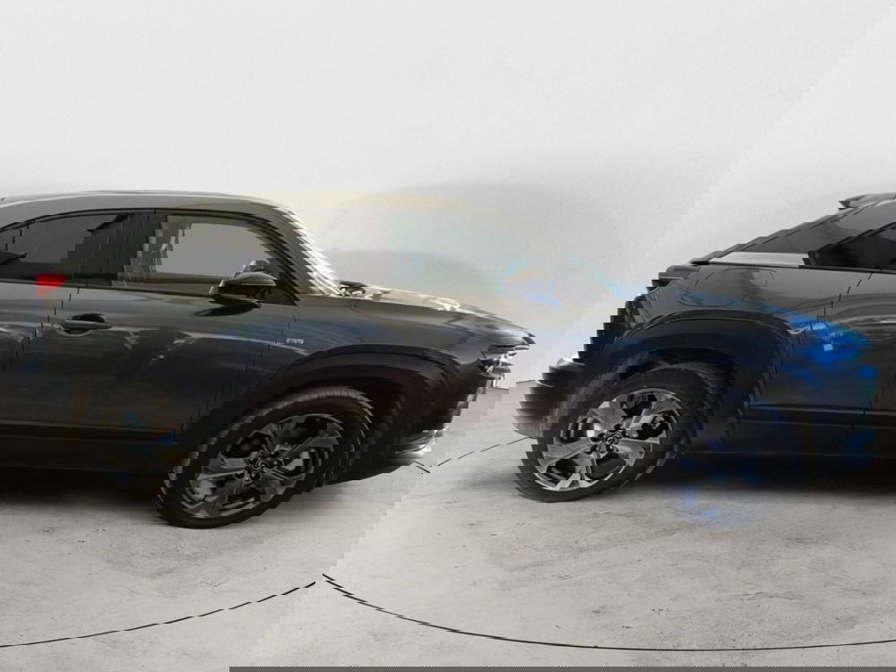 Mazda MX-30 usata a Salerno (5)