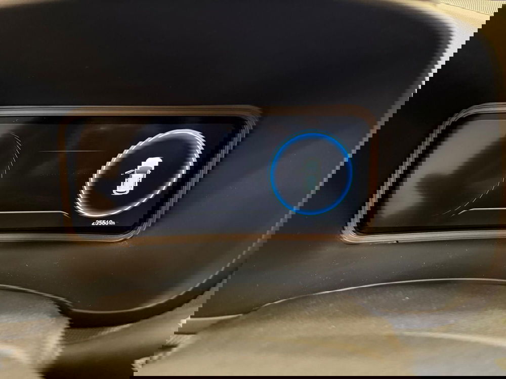 Hyundai Kona usata a Napoli (11)