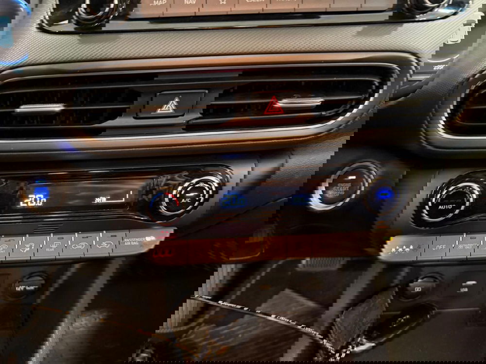 Hyundai Kona usata a Napoli (13)