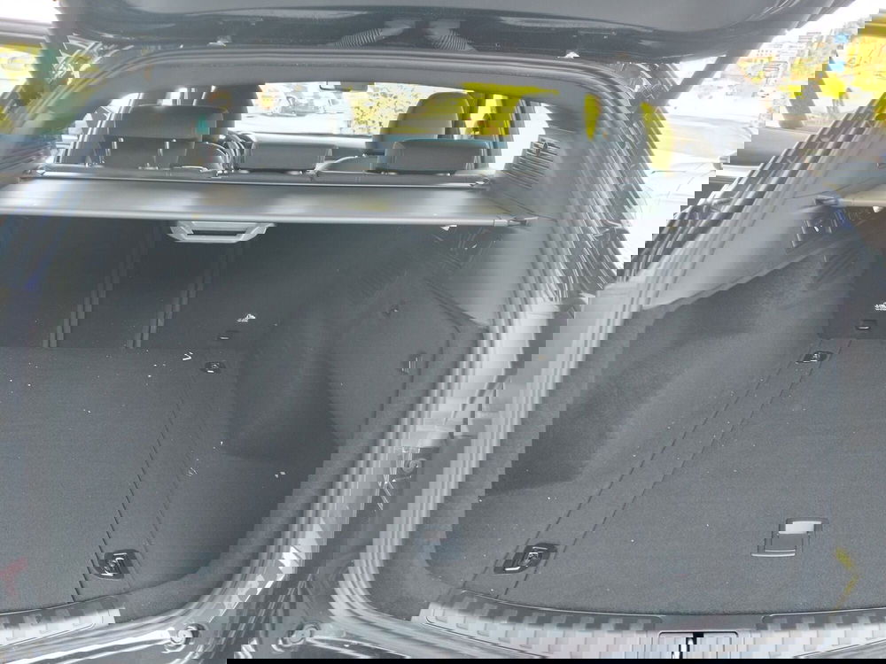 Alfa Romeo Stelvio usata a Matera (12)