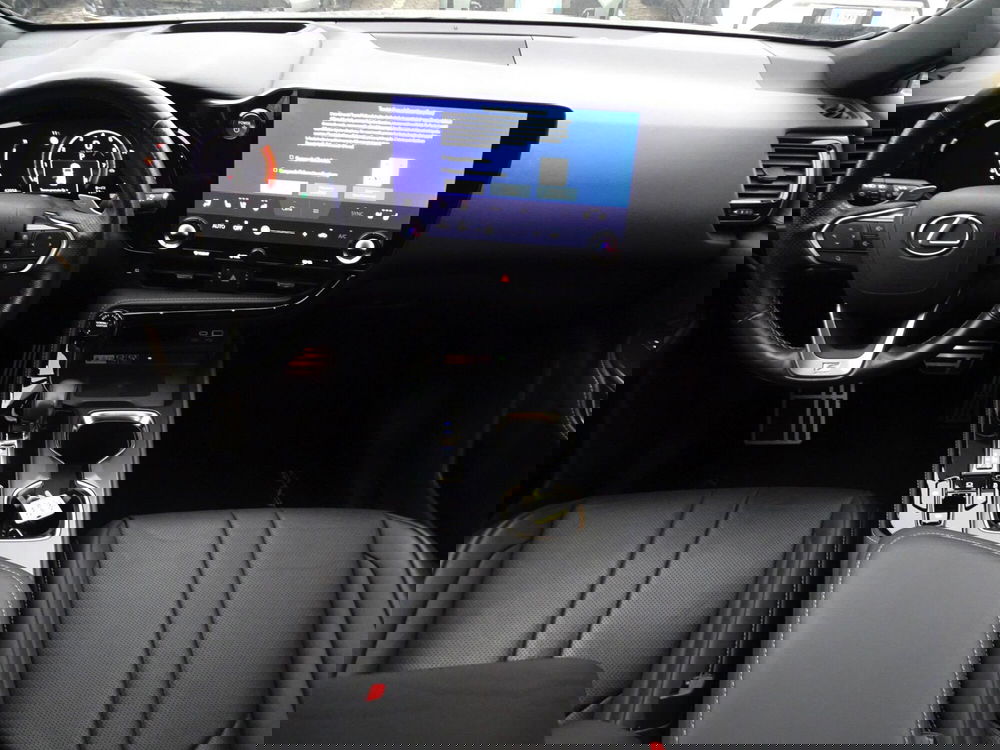 Lexus NX usata a Treviso (12)