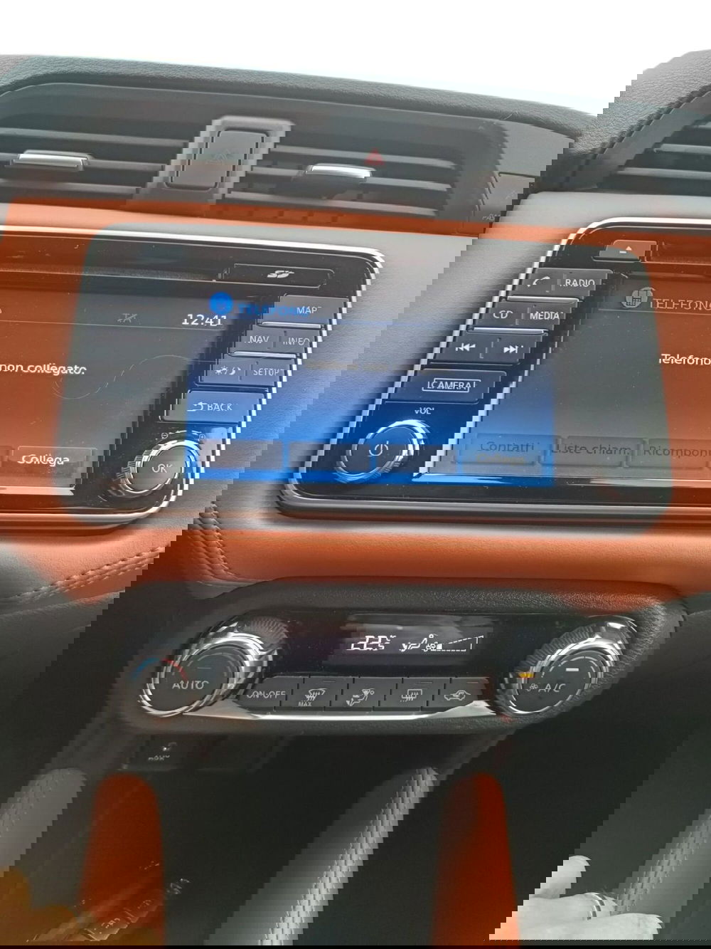 Nissan Micra usata a Prato (12)