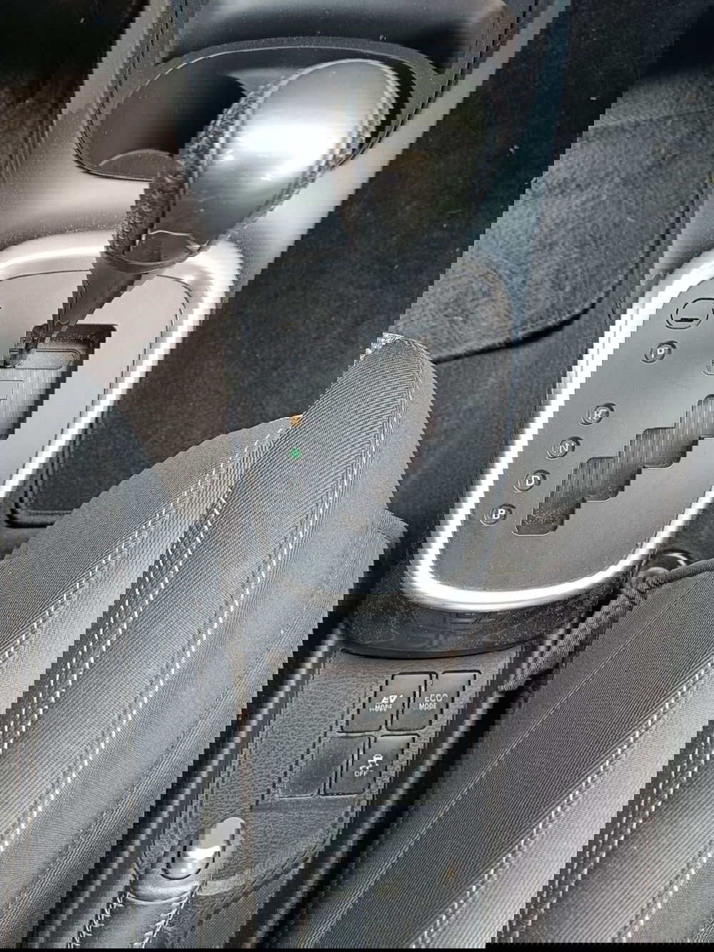 Toyota Yaris usata a Prato (17)