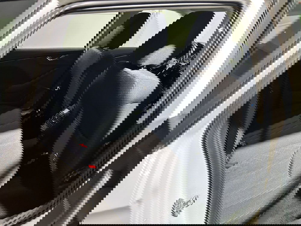 Skoda Kamiq usata a Milano (14)