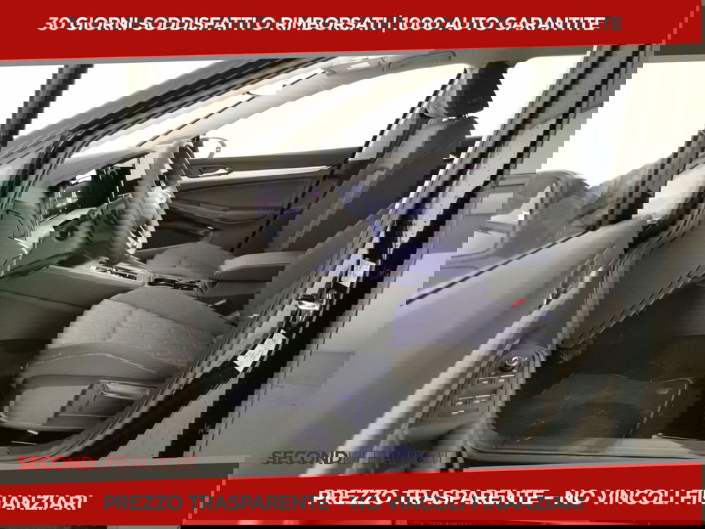 Volkswagen Golf nuova a Chieti (7)