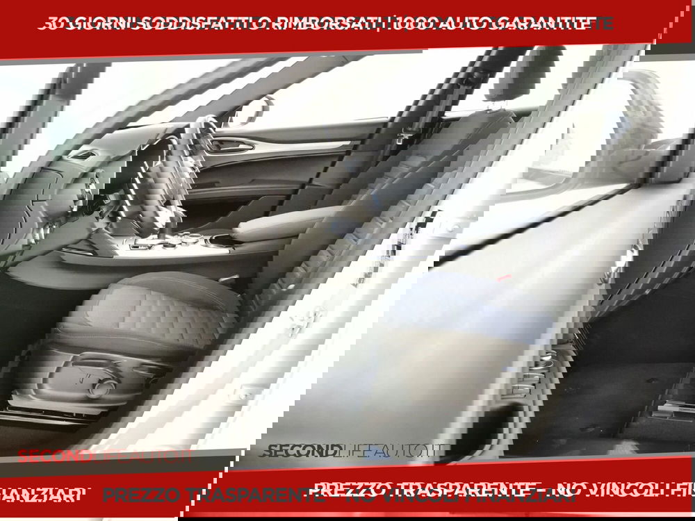 Alfa Romeo Stelvio usata a Chieti (5)