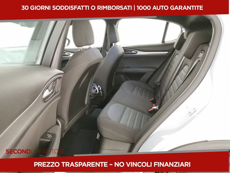 Alfa Romeo Stelvio usata a Chieti (6)