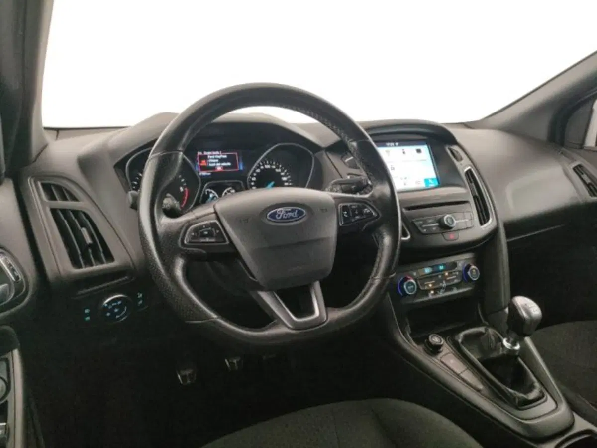 Ford Focus Station Wagon usata a Modena (13)