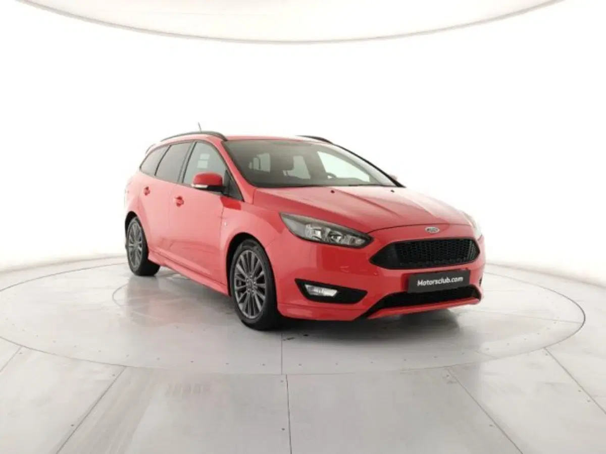 Ford Focus Station Wagon usata a Modena (6)