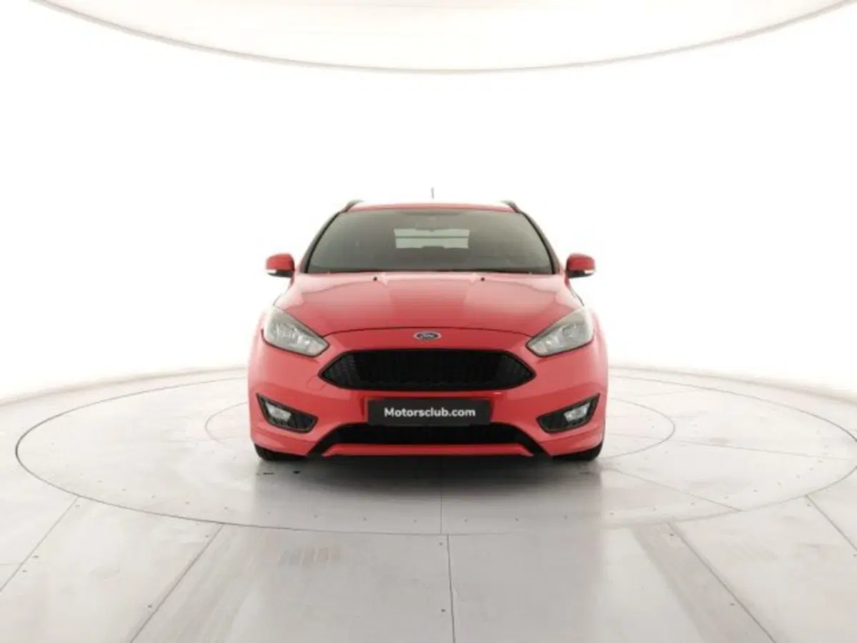 Ford Focus Station Wagon usata a Modena (7)