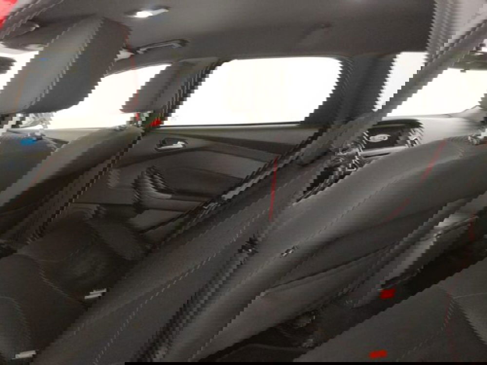 Ford Focus Station Wagon usata a Modena (9)